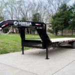 8.5x25 IBeam Gooseneck Straight Deckover Trailer (2) 7K Axles Slide Ramps 14K GVWR
