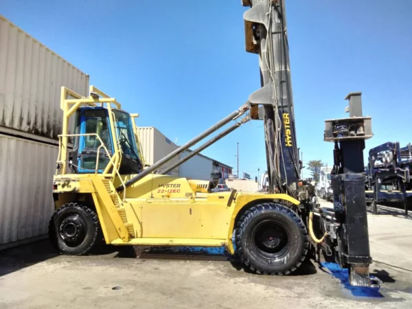 Hyster H22XM-12EC 9-High Stacker Container Handler, product image 1